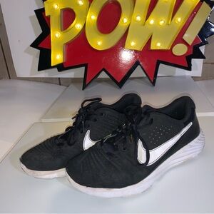 Nike Alpha Huarache Elite 3 Baseball Turf Shoes Size 5.5 Y; Used Great Condition